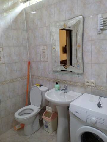 Трехместный номер с ванной комнатой в Гостевом доме Guest house Pit-Stop